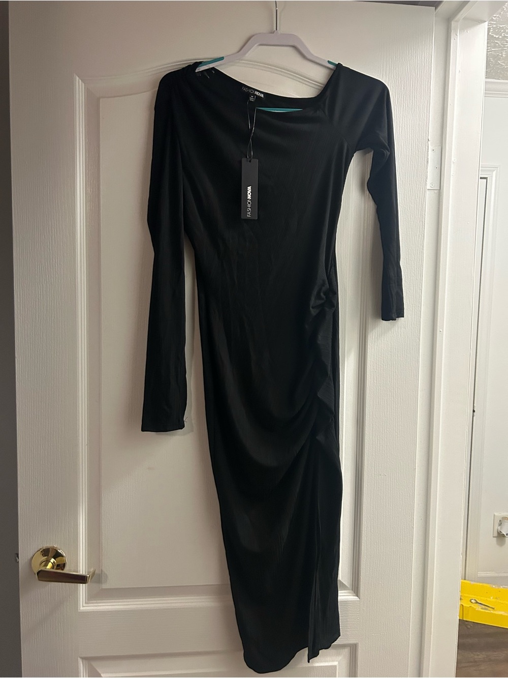 Fashion Nova Black Long Sleeve Ruched Side Midi Dress